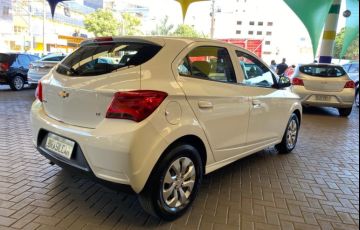 Chevrolet Onix 1.0 LT (Flex) - Foto #6