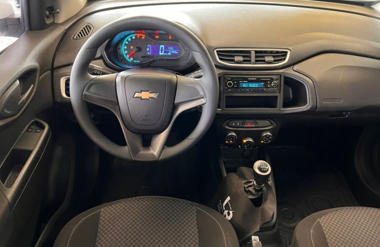 Chevrolet Onix 1.0 LT (Flex) - Foto #7