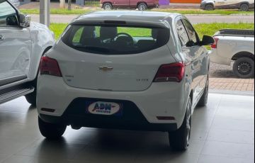 Chevrolet Onix 1.4 LTZ SPE/4 - Foto #5