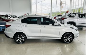 Fiat Cronos 1.3 Drive (Flex) - Foto #3