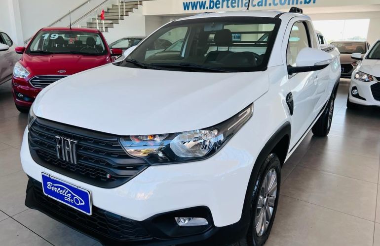 Fiat Strada 1.3 CS Plus Freedom Flex 8v - Foto #1