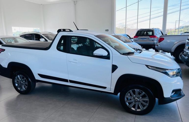 Fiat Strada 1.3 CS Plus Freedom Flex 8v - Foto #2