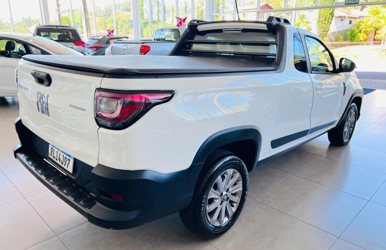 Fiat Strada 1.3 CS Plus Freedom Flex 8v - Foto #3