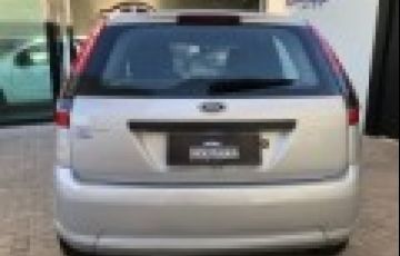 Ford Fiesta Hatch 1.0 (Flex) - Foto #10