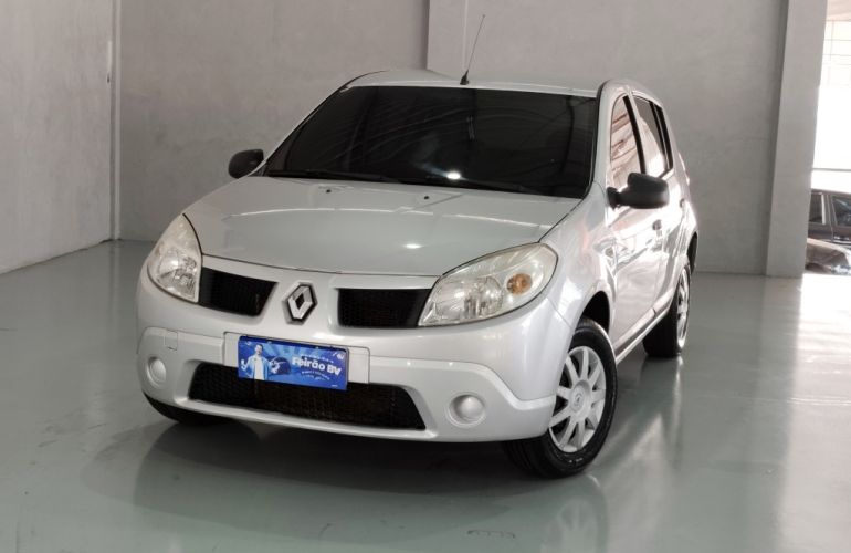 Renault Sandero Expression 1.0 16V (Flex) - Foto #1