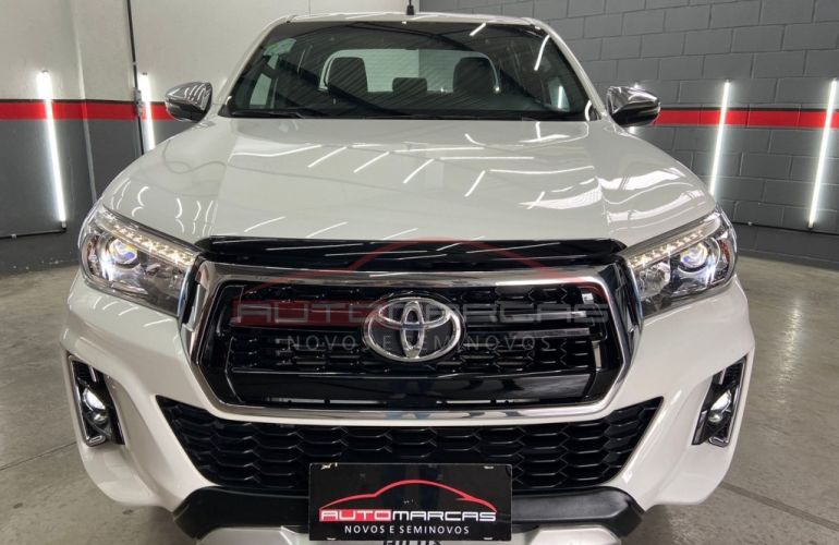 Toyota Hilux 2.8 TDI CD SRX 4x4 (Aut) - Foto #3