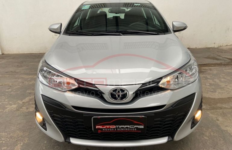 Toyota Yaris 1.3 XL Connect Plus Tech CVT - Foto #3