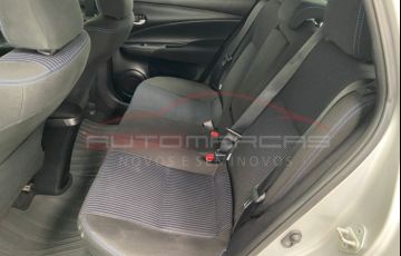 Toyota Yaris 1.3 XL Connect Plus Tech CVT - Foto #7