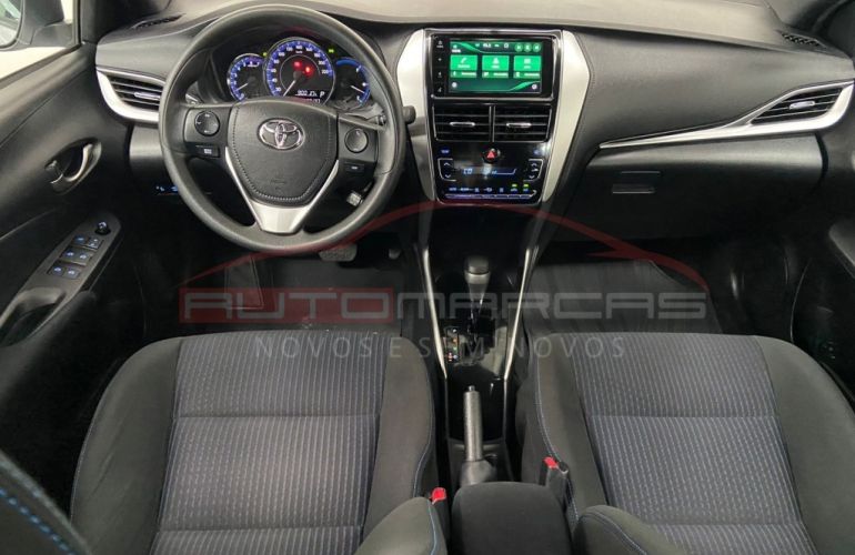 Toyota Yaris 1.3 XL Connect Plus Tech CVT - Foto #10