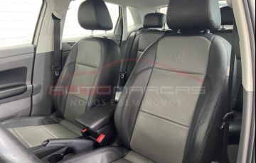 Volkswagen Polo 1.0 200 TSI Comfortline (Aut) - Foto #8