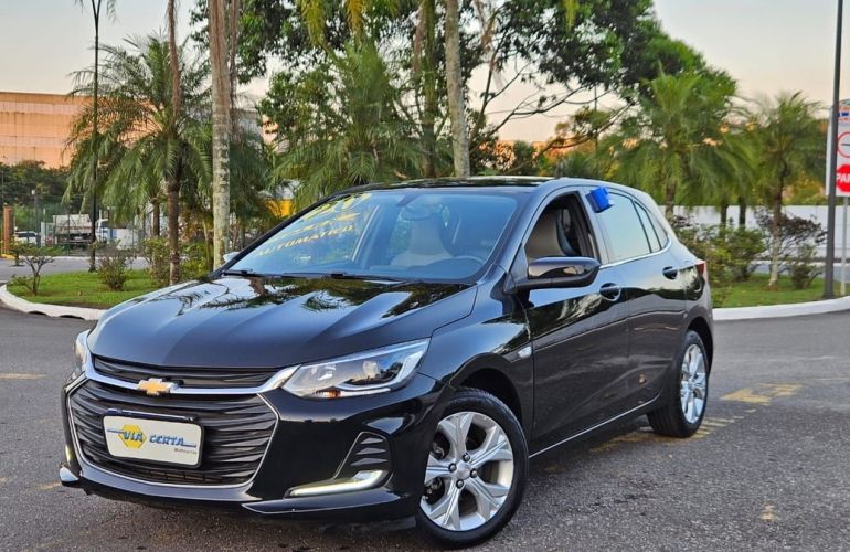 Chevrolet Onix 1.0 Turbo Premier - Foto #1