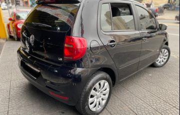Volkswagen Fox 1.0 Mi 8v - Foto #4
