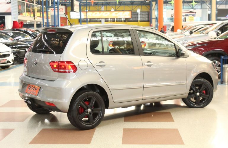 Volkswagen Fox 1.0 MPi Comfortline 12v - Foto #2