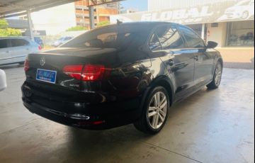 Volkswagen Jetta 2.0 TSI Highline DSG - Foto #4