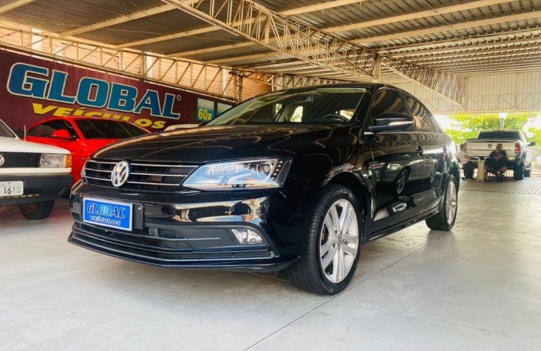 Volkswagen Jetta 2.0 TSI Highline DSG - Foto #8