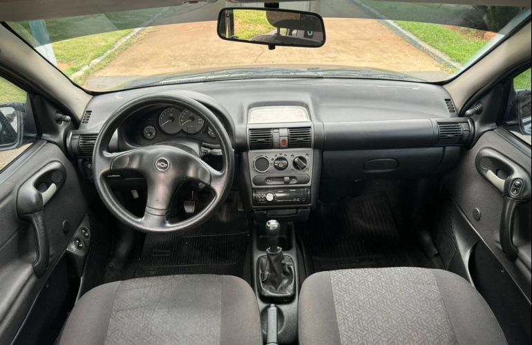 Chevrolet Classic 1.0 MPFi Life 8v - Foto #9