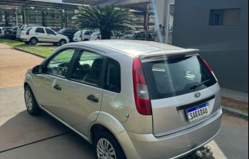Ford Fiesta 1.0 MPi 8v - Foto #8