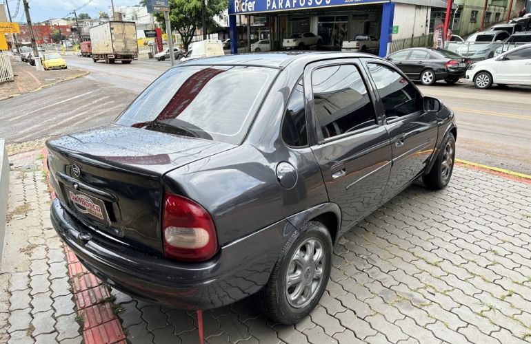 CORSA SEDAN 1.6 1998 COM DIREÇÃO HIDRÁULICA - Djalma Veículos