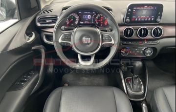 Fiat Cronos 1.8 Precision (Aut) (Flex) - Foto #9
