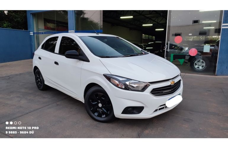 Chevrolet Onix 1.0 Joy SPE/4 - Foto #3