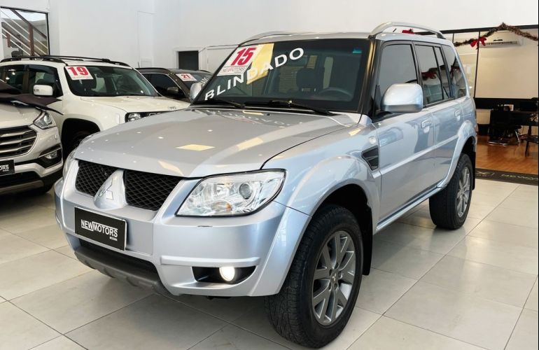 Mitsubishi Pajero Tr4 2.0 4x2 16V 140cv - Foto #2