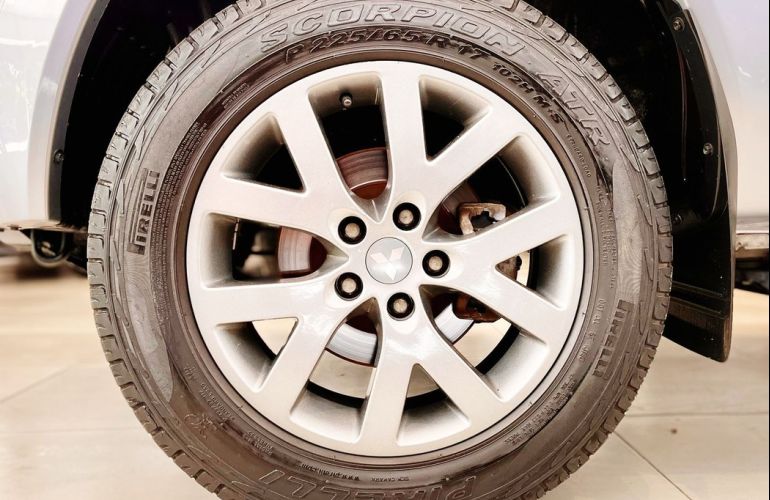 Mitsubishi Pajero Tr4 2.0 4x2 16V 140cv - Foto #9