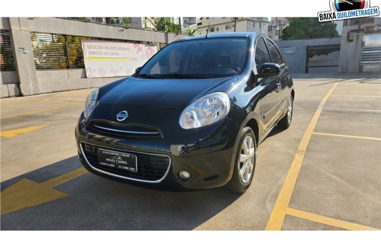 Nissan March 1.6 SV 16V Flex 4p Manual - Foto #1