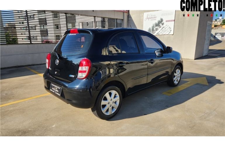 Nissan March 1.6 SV 16V Flex 4p Manual - Foto #3