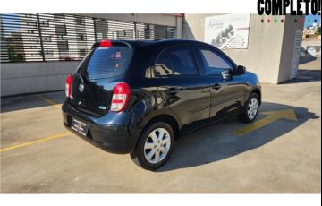 Nissan March 1.6 SV 16V Flex 4p Manual - Foto #3
