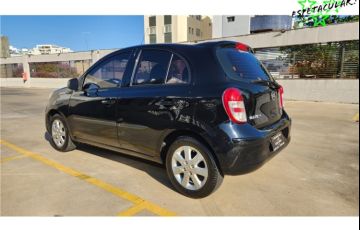 Nissan March 1.6 SV 16V Flex 4p Manual - Foto #4