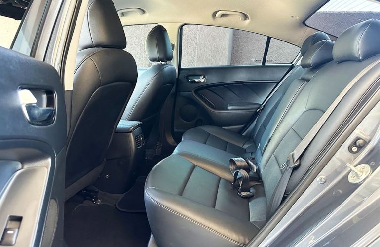 Kia Cerato 1.6 Sx 16v - Foto #7