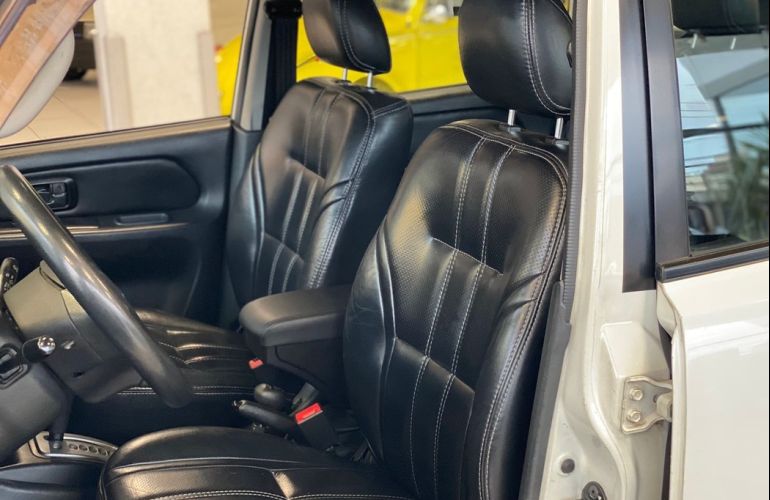Mitsubishi Pajero Tr4 2.0 4x4 16V 140cv - Foto #6