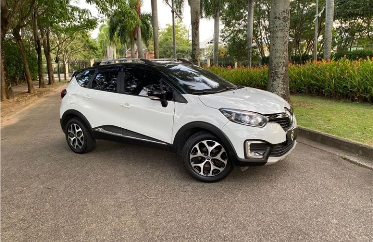 Renault Captur 1.6 16V Sce Flex Intense X-tronic - Foto #4
