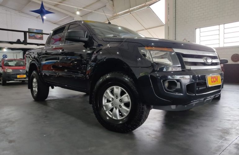 Ford Ranger XLS 4x4 3.0 (Cab Dupla) - Foto #4