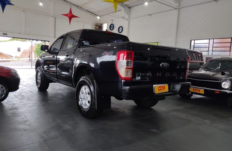 Ford Ranger XLS 4x4 3.0 (Cab Dupla) - Foto #5
