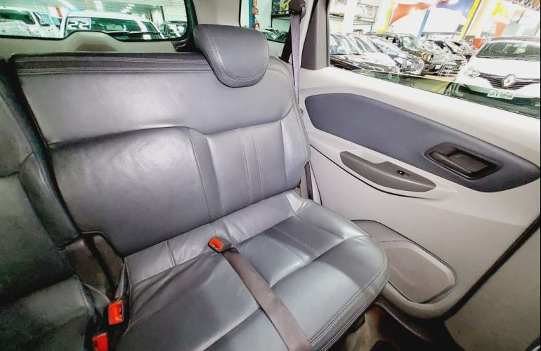 Chevrolet Spin 1.8 LT 8v - Foto #10
