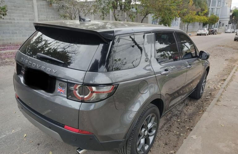 Land Rover Discovery Sport 2.0 SD4 HSE 4WD - Foto #3
