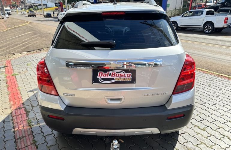 Chevrolet Tracker LTZ 1.8 16v Ecotec (Flex) (Aut) - Foto #5