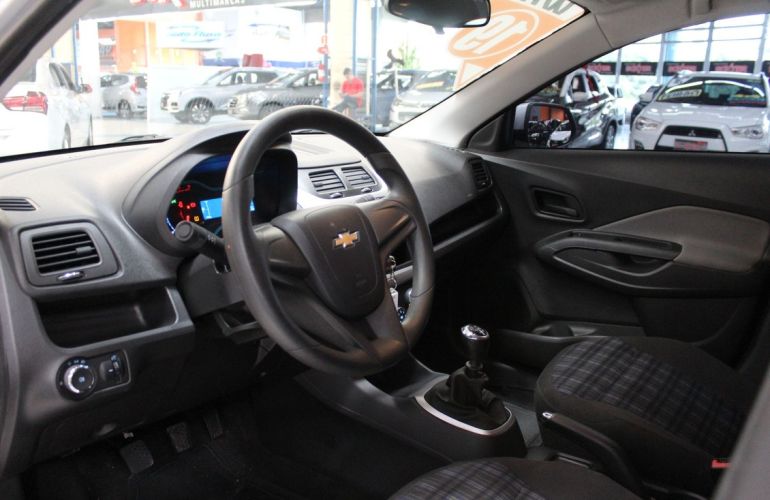 Chevrolet Cobalt 1.4 MPFi LT 8v - Foto #4