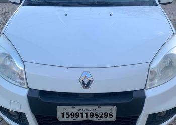 Renault Sandero Expression 1.0 16V (Flex) - Foto #5