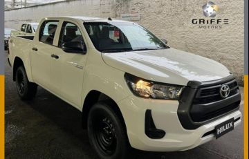 Toyota Hilux 2.8 D-4d Turbo CD Power Pack 4x4 - Foto #1