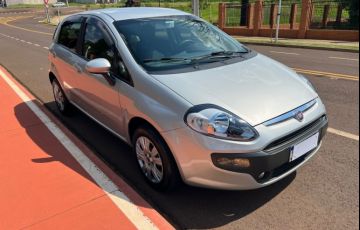 Fiat Punto Essence 1.6 16V (Flex) - Foto #2