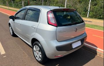 Fiat Punto Essence 1.6 16V (Flex) - Foto #5