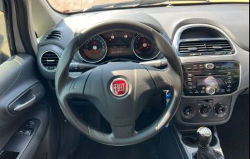 Fiat Punto Essence 1.6 16V (Flex) - Foto #9