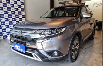 Mitsubishi Outlander 3.0 Mivec V6 Hpe-s Awd - Foto #3