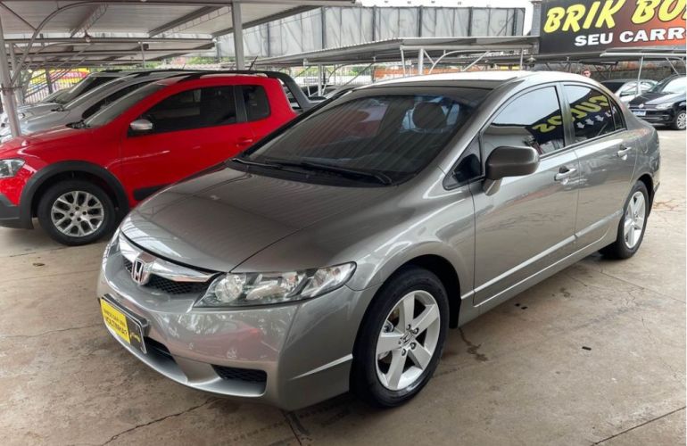 Honda Civic Sedan LXS 1.8 - Foto #1