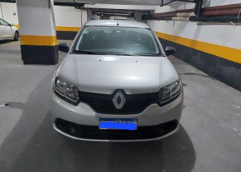 Renault Logan Authentique 1.0 16V (flex) - Foto #2