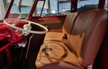 Volkswagen Kombi 1.5 Luxo 8v - Foto #7