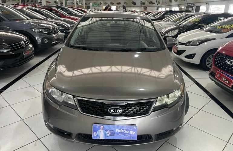 Kia Cerato 1.6 Ex3 Sedan 16v - Foto #3