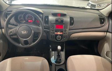 Kia Cerato 1.6 Ex3 Sedan 16v - Foto #7